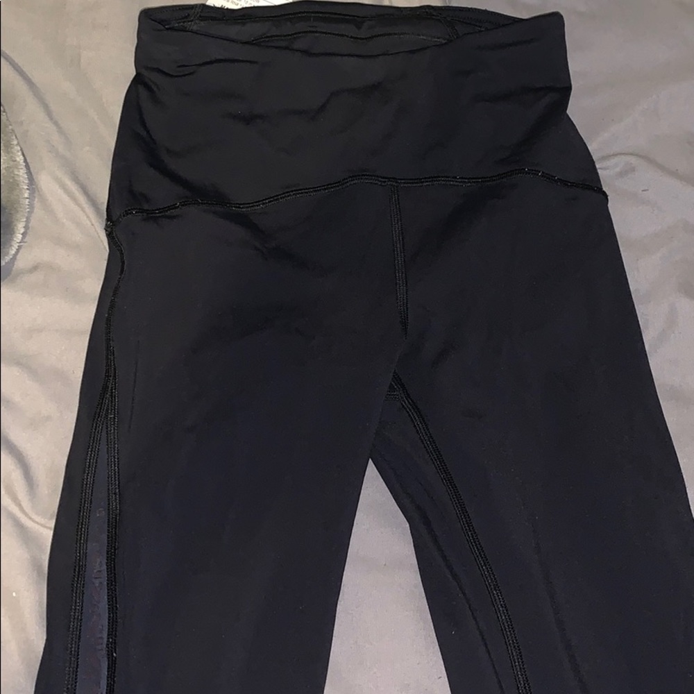 Black Lululemon leggings 7/8 length!